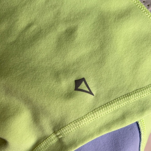 Ivivva tank top - Picture 6 of 7